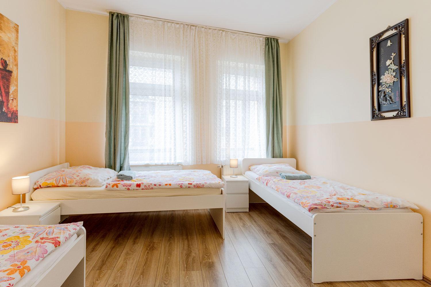 Cozy Apartments In Muelheim Koln Bagian luar foto